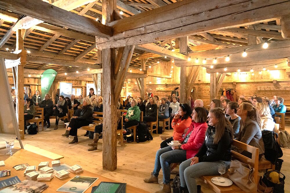 05.11.2024 Nachhaltigkeitsbarcamp für neue Impulse im OBERLAND