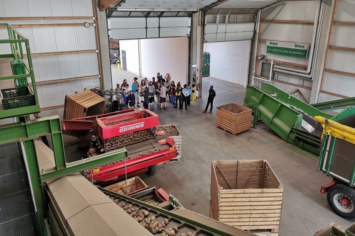 14.08.19 Internationale Besuchergruppe erkundet UNSER LAND
